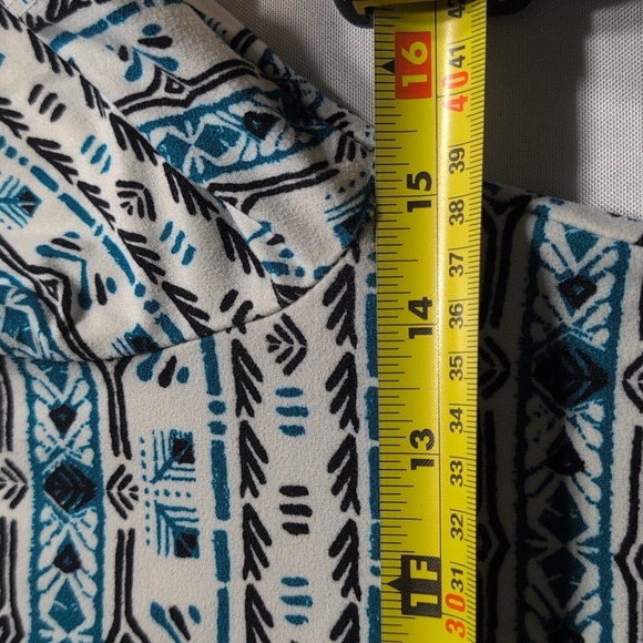 Mudd Blue and White Patterned Women's Dress Size Small - Picture 5 of 8